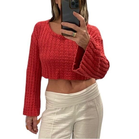 Urban Outfitters Sweaters - Urban Outfitters Red Cotton Blend Cropped Sweater.Size XS